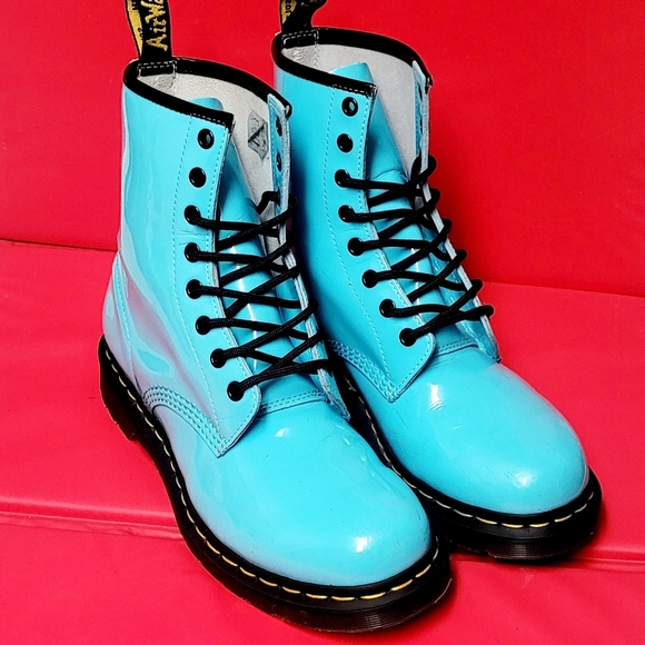 Dr. Martens 1460 Light Blue Patent Leather Women's Boots #27216 size 10 - Picture 4 of 11